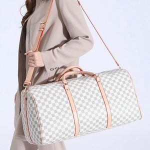 Checkered Travel Duffel Bag/Weekender